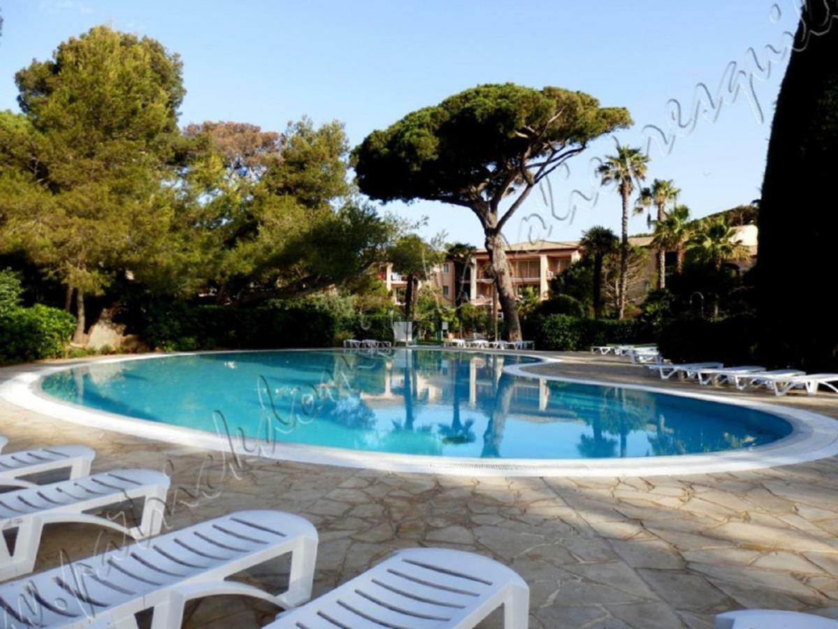 Magnifique Parc de la Presqu'île avec Piscine et Plage face à Porquerolles ! Hyères Exterior foto